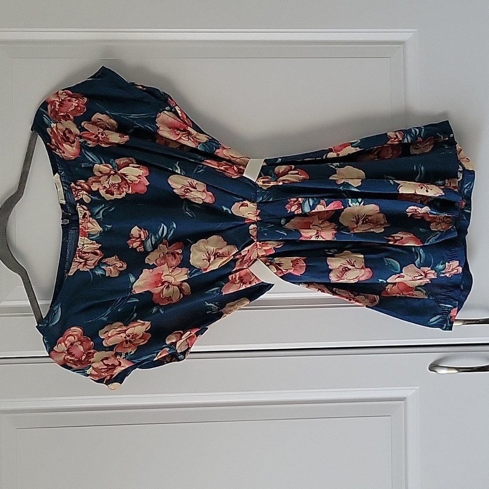 Lush blue with pink floral print flowy top with bow tie size S